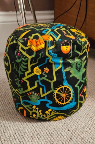 [Doorstop with foam inside on the left side]